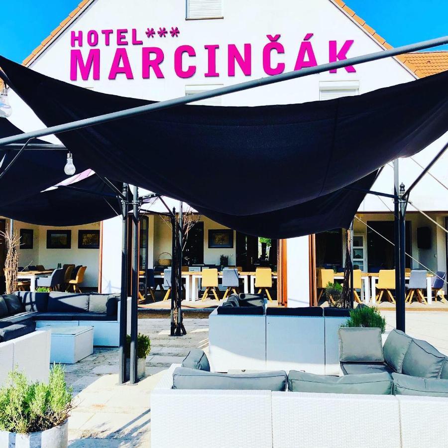 Hotel Marcincak*** Mikulov Extérieur photo